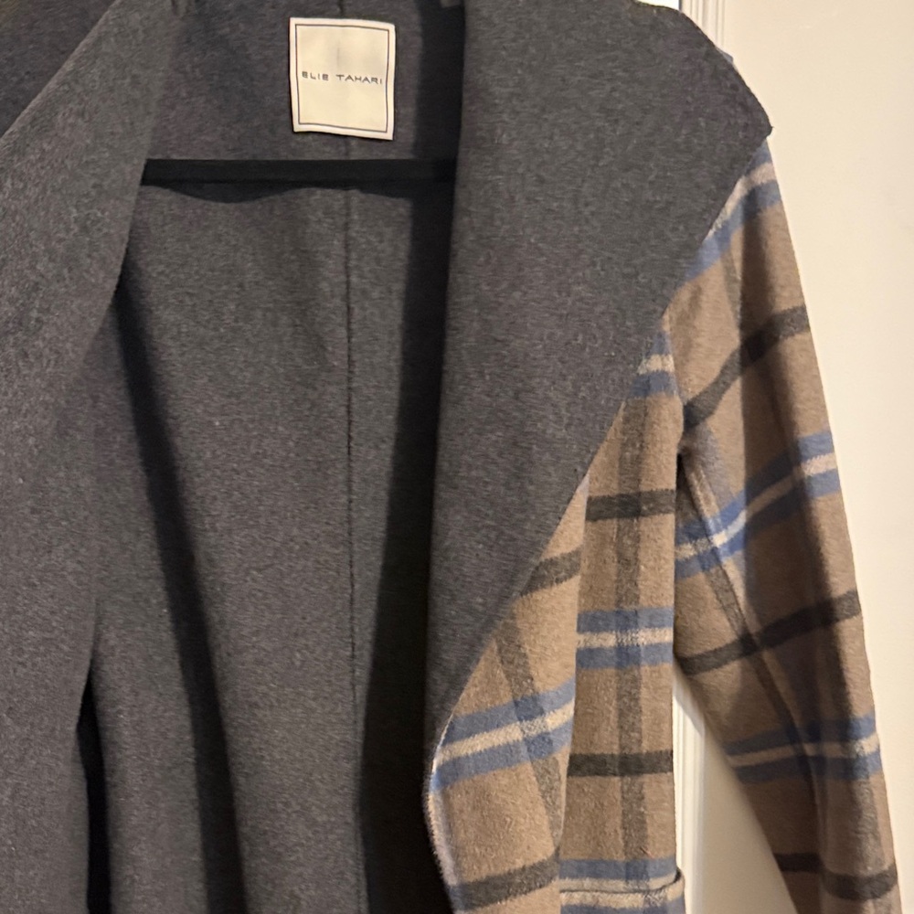 Tahari Plaid Trench Coat in Brown and Gray - Picture 4 of 4